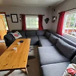 Hostkos Og Ro Pa Budor, 4 Roms Med Peis Og Wifi Nordset