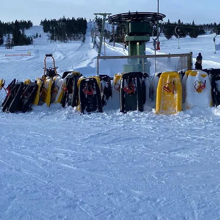 Tatil Evi Hostkos Og Ro Pa Budor, 4 Roms Med Peis Og Wifi Nordset