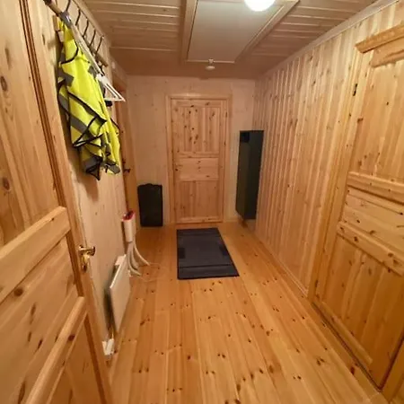 Hyttekos Og Ro Pa Budor, 4 Roms Med Peis Og Wifi Nordset