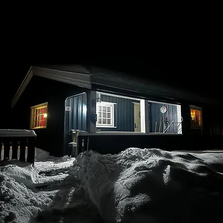 Tatil Evi Hostkos Og Ro Pa Budor, 4 Roms Med Peis Og Wifi *