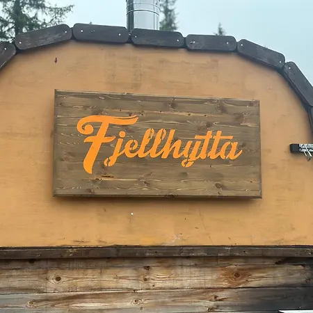 Hostkos Og Ro Pa Budor, 4 Roms Med Peis Og Wifi بيت للعطل