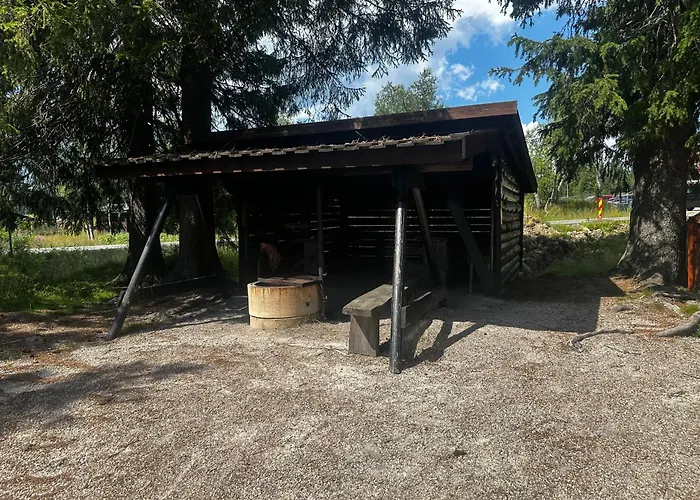 Hostkos Og Ro Pa Budor, 4 Roms Med Peis Og Wifi Nyaraló *