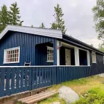 Дом отдыха Hostkos Og Ro Pa Budor, 4 Roms Med Peis Og Wifi Nordset