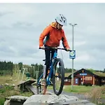 Дом отдыха Hostkos Og Ro Pa Budor, 4 Roms Med Peis Og Wifi