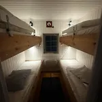 Hostkos Og Ro Pa Budor, 4 Roms Med Peis Og Wifi